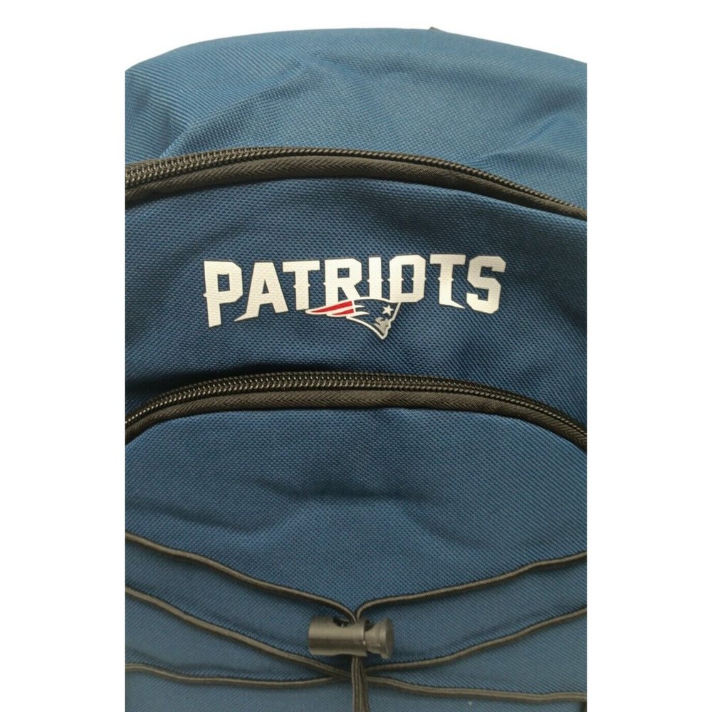 New‎ NFL England Patriots Backpack by FOCO [13" x 19" Empty] Adjustable - Picture 2 of 14